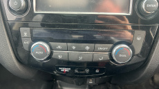 Nissan X-Trail 1.6 dCi Tekna 5dr Diesel Station Wagon